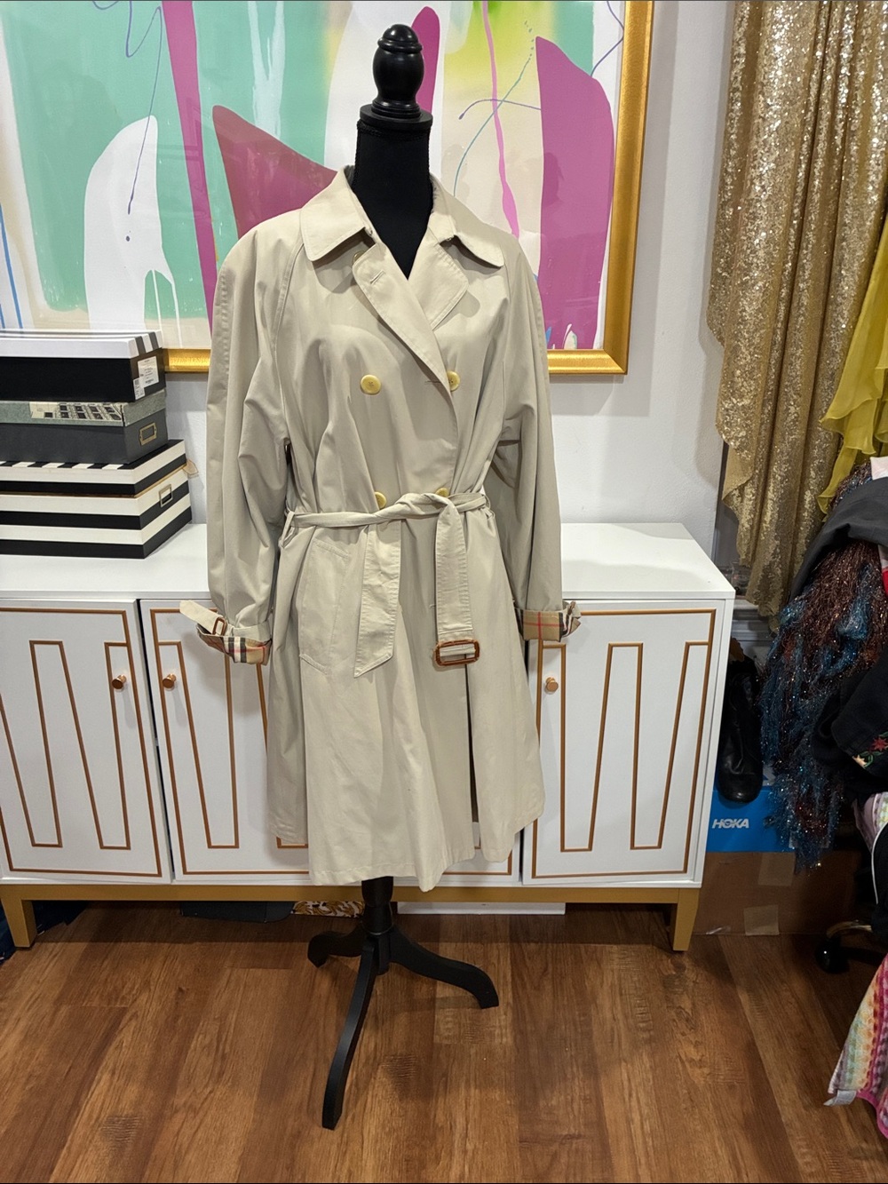 Classic Burberry Beige Women's Trench Coat with Belt size 44/XL
